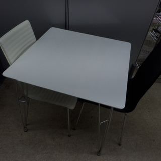 PayPay対応 ニトリ 天板白 ダイニングセット 幅75cm 椅子2脚付き ブラック/ホワイト 食卓テーブル NITORI 札幌市西区西野