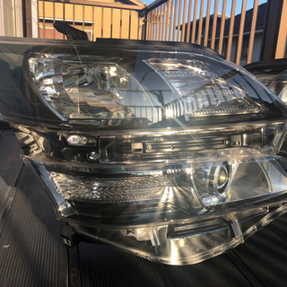 20ヴェルファイア ヘッドライト 商談中