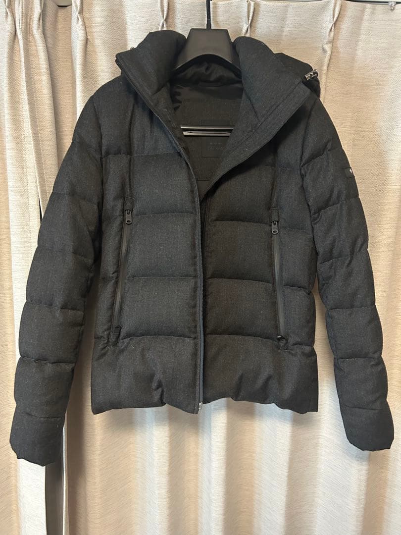 美品TATRAS ダウンジャケットダークグレー ブラックタトラス
