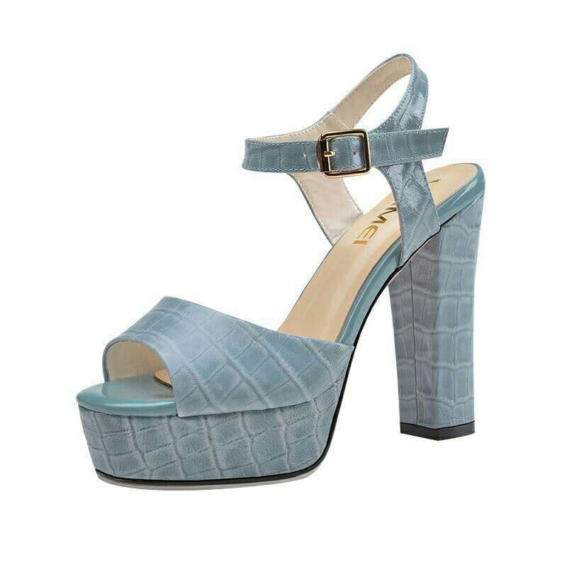 [オピニオン]レザーのセクシーフィッシュサンダル