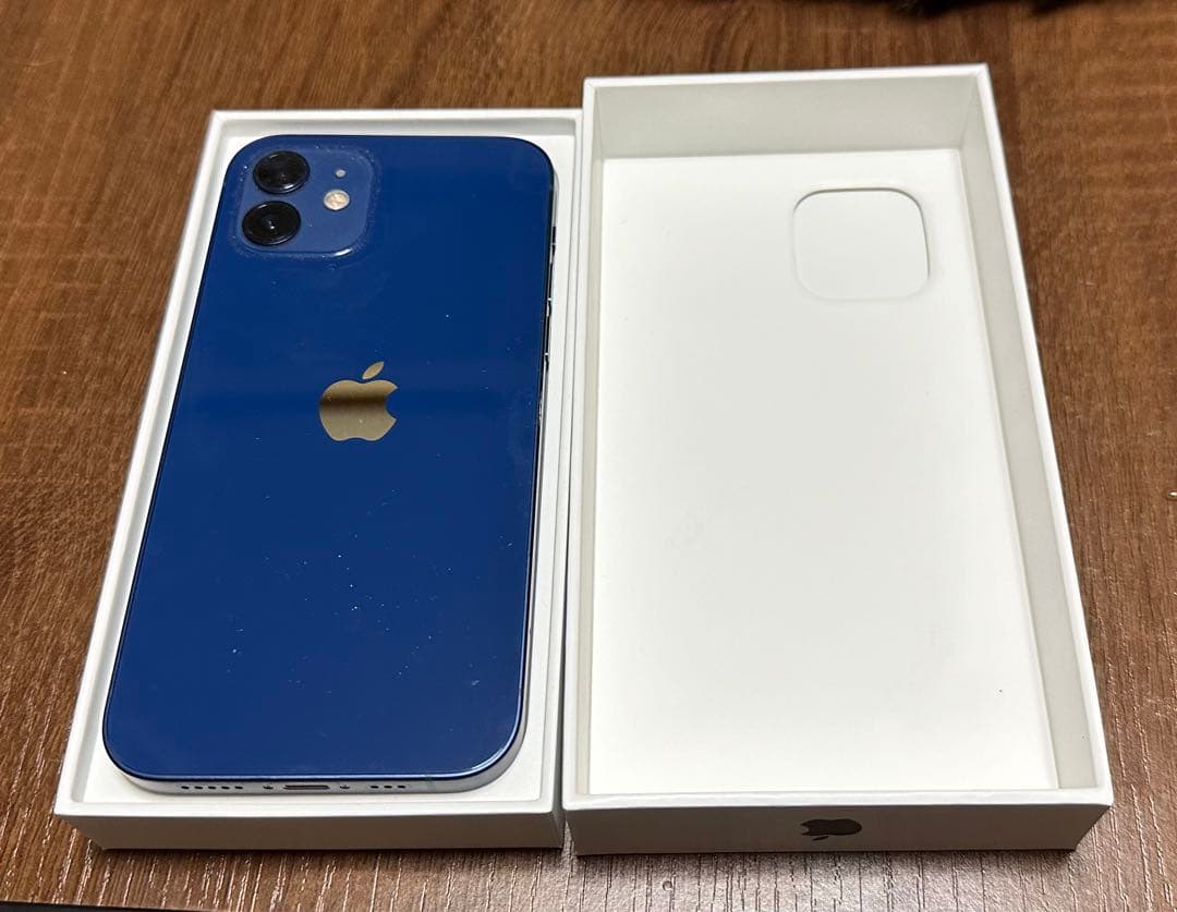 au版iPhone12 本体64G ブルーSIMロックあり