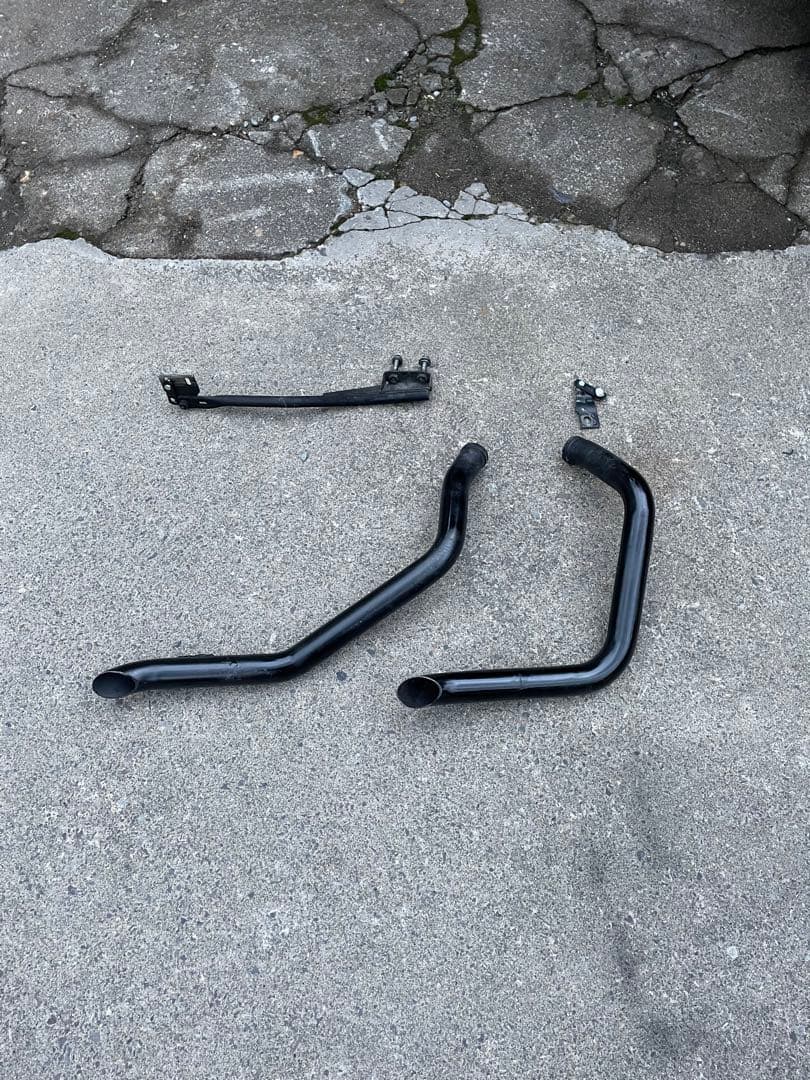 スポーツスターターンアウトマフラー夜まで送料込みです。