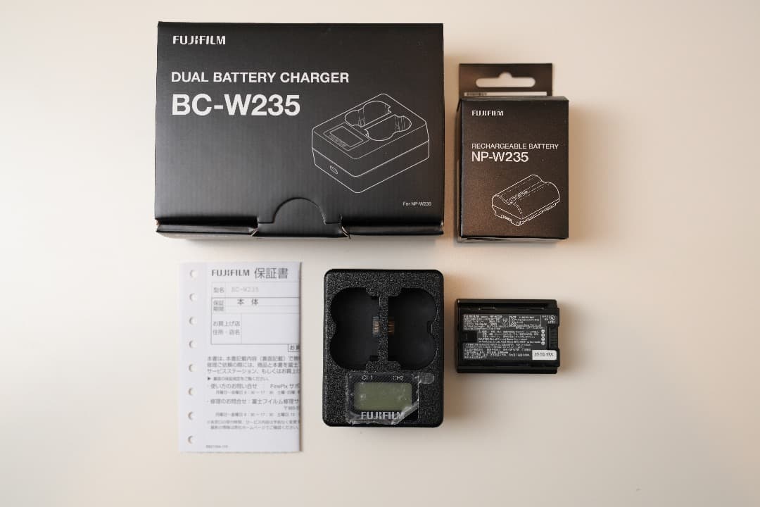 FUJIFILM BC-W235 + NP-W235