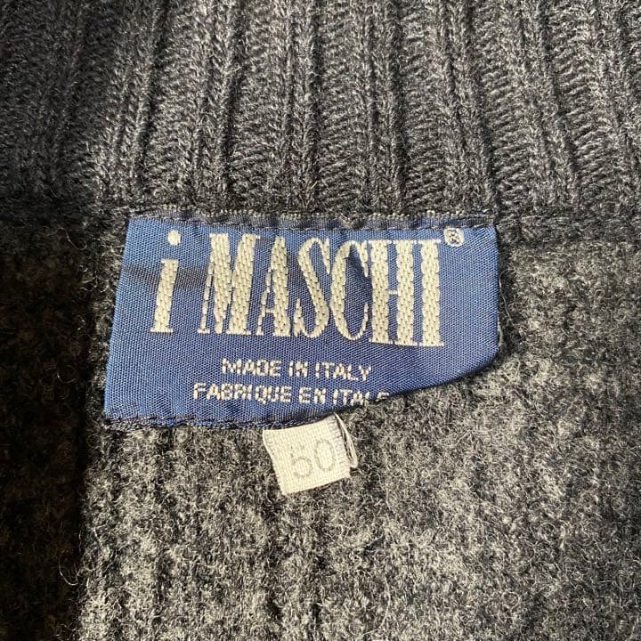 【完全一点物】秀逸デザイン イタリア製 ハイネック ニット