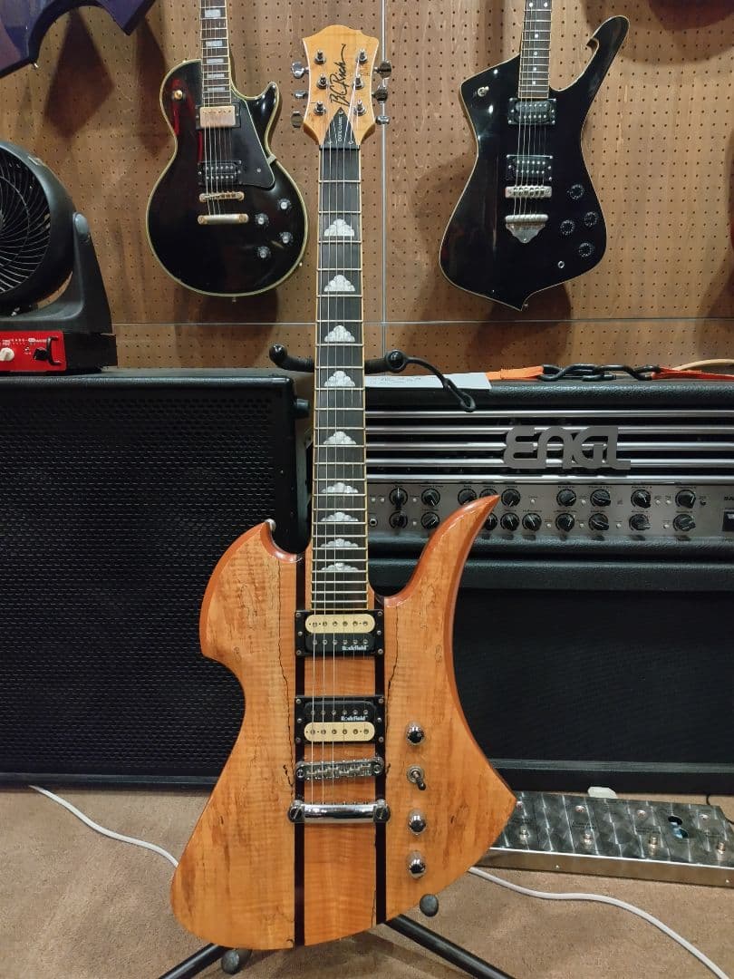 モッキンバードスルーネックhide