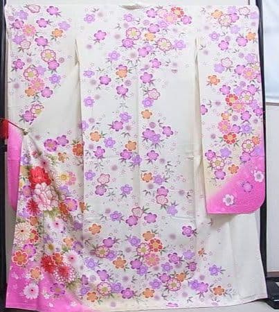 ホワイト系振袖と長襦袢のセット✨駒刺繍吉祥花文銀通し地金彩正絹☆