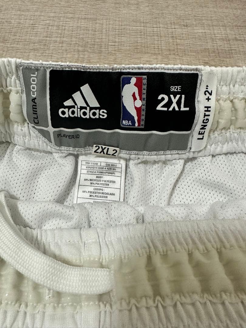 NBA オーセンティックショーツ