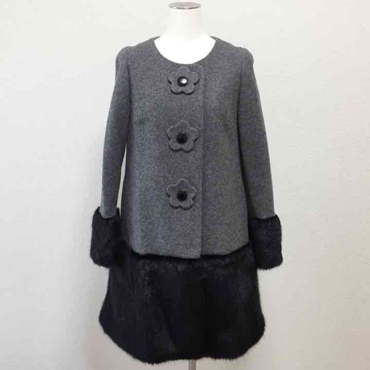 ユニバーバルミューズ コート