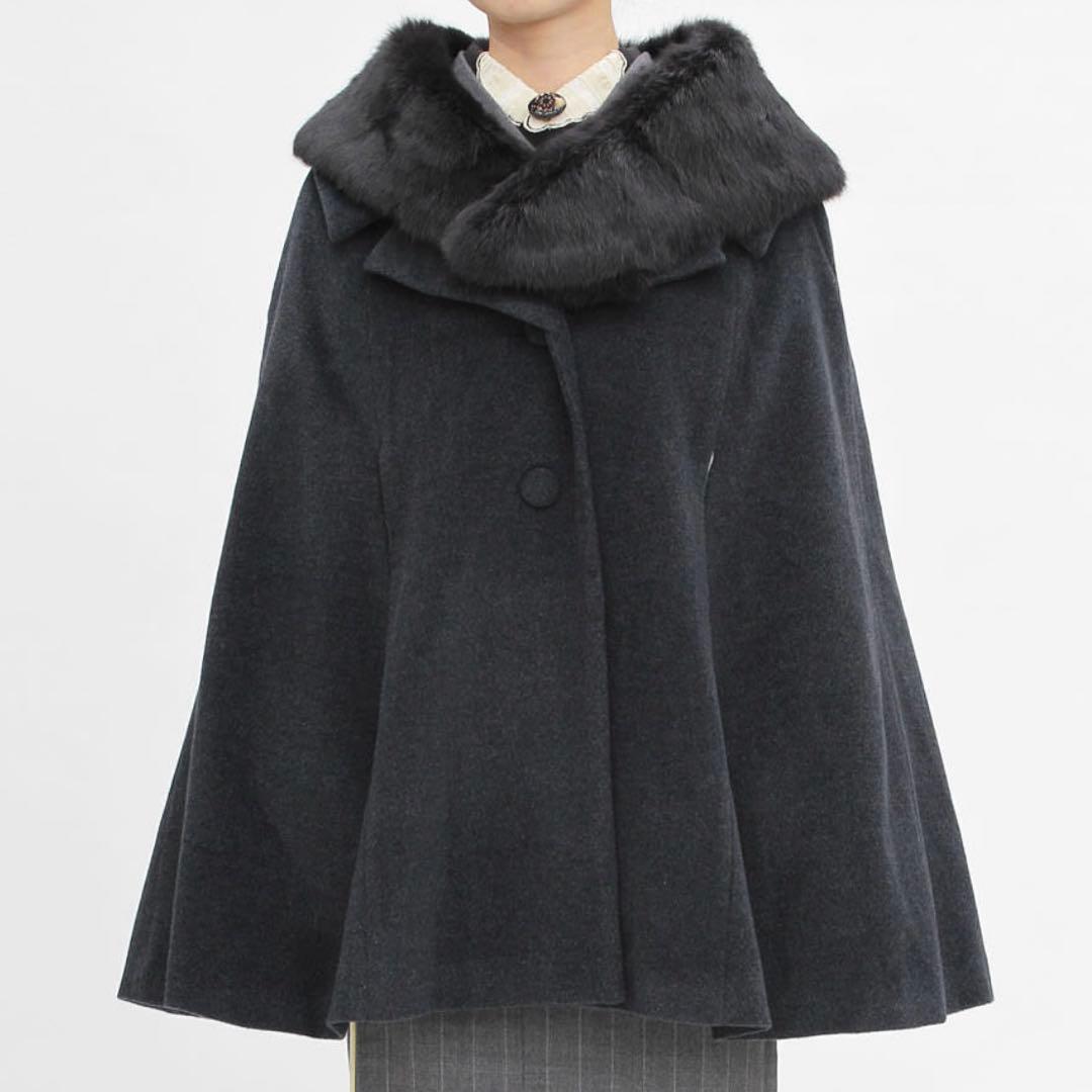 DOUBLE MAISON ファー付きマント