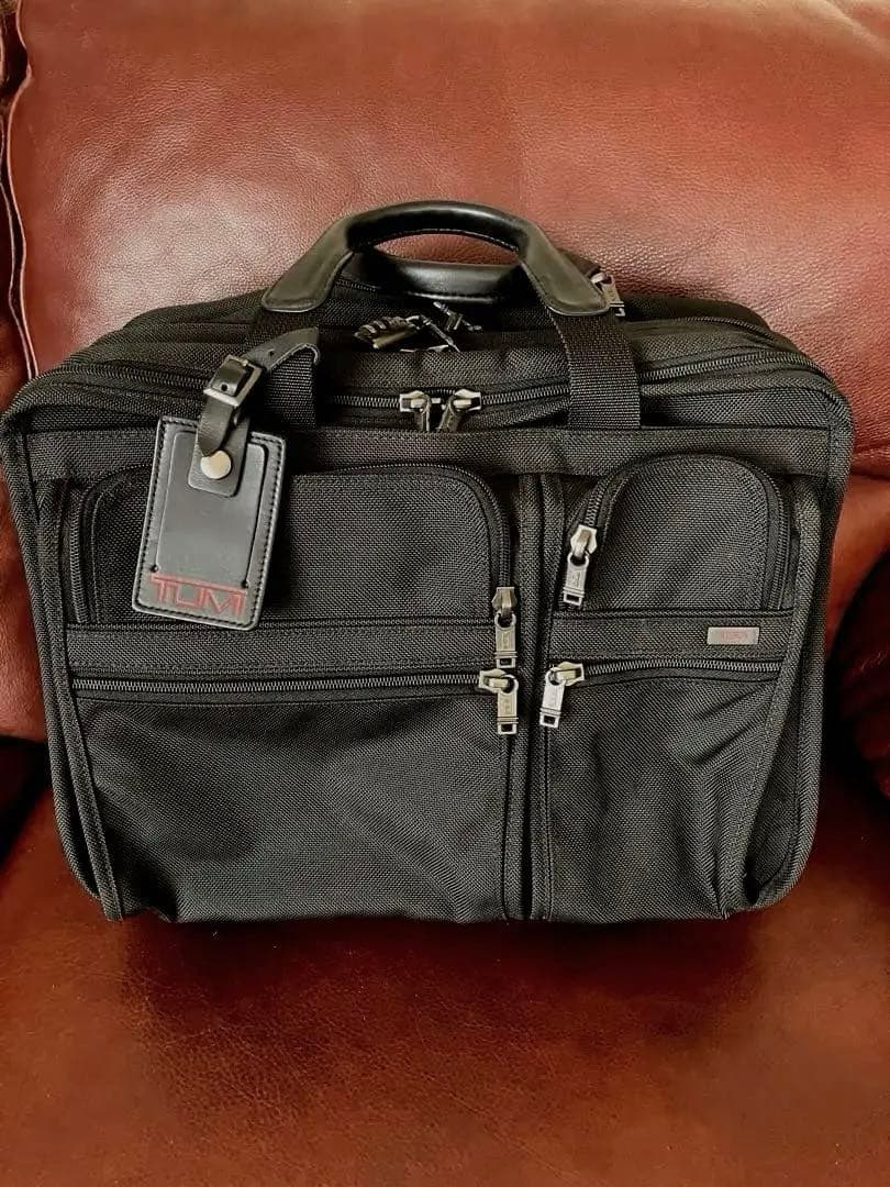 【週末値引】TUMI ブリーフキャリーバック ２輪