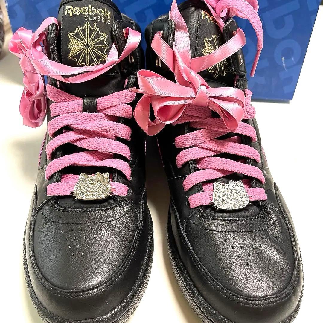 【未使用】Reebok  ハローキティレア商品