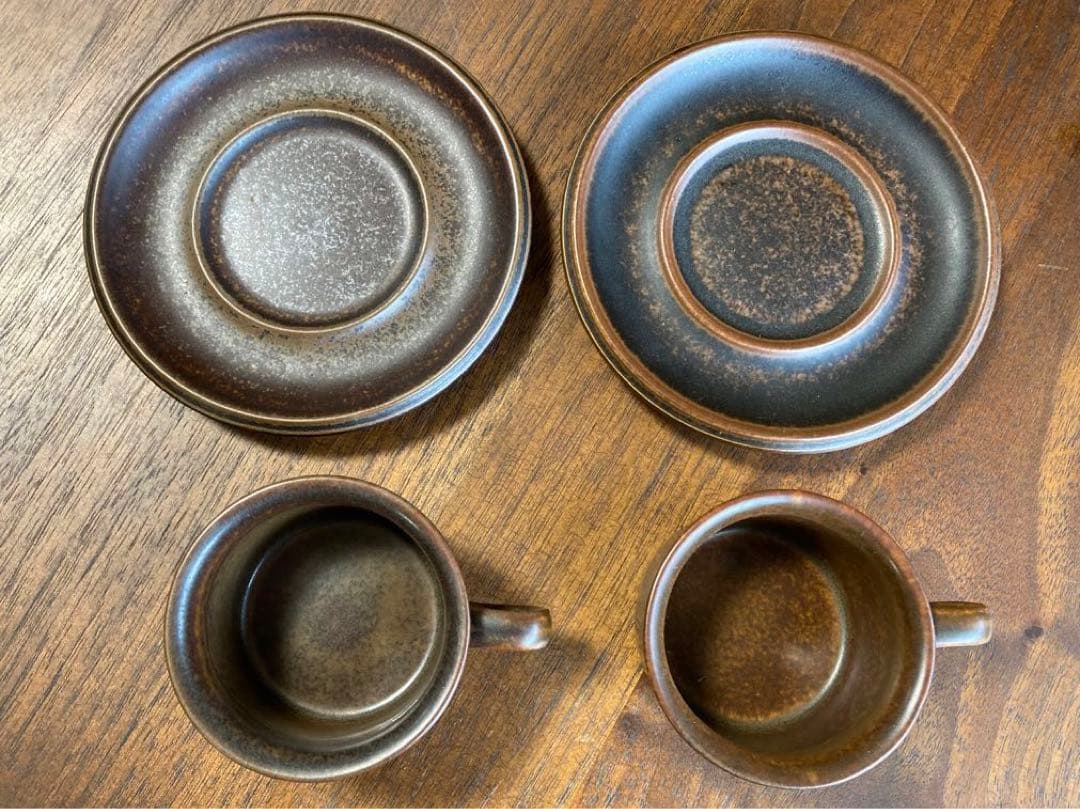 アラビアルスカデミタスカップ&ソーサーミルクピッチャー