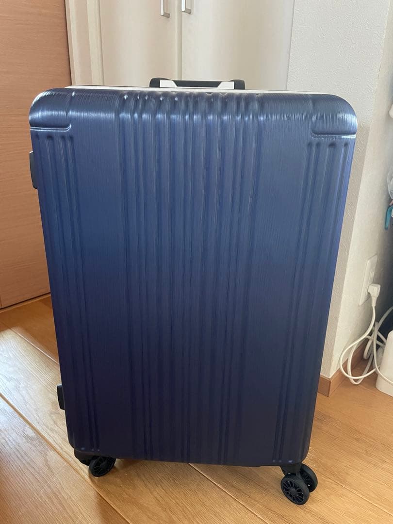 【未使用品】sifller スーツケース Mサイズフレームタイプ SIF1065