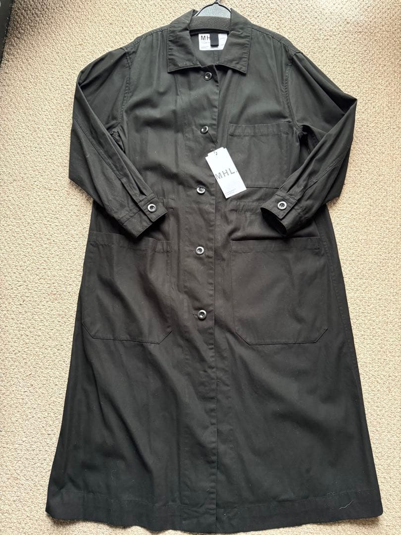 MHLワンピース新品タグ付き黒厚手