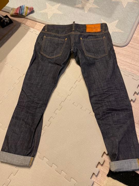 美品dsquared2カプリデニムパンツ40ジーンズディースクdiesel