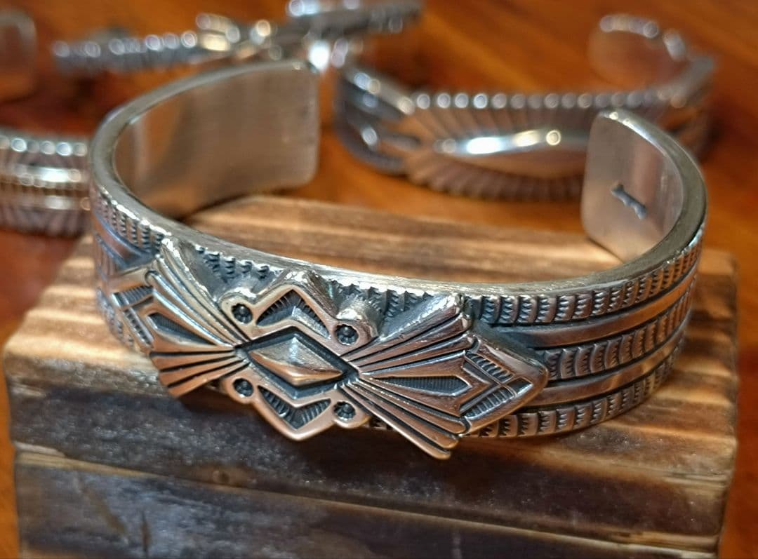 インディアンジュエリー、シルバーバングル、トーマスカーティス、バングル