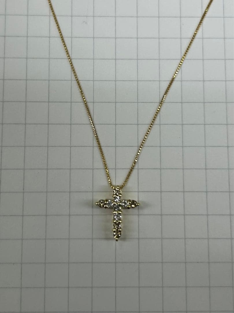 18金ダイヤモンドネックレス十字架ペンダント