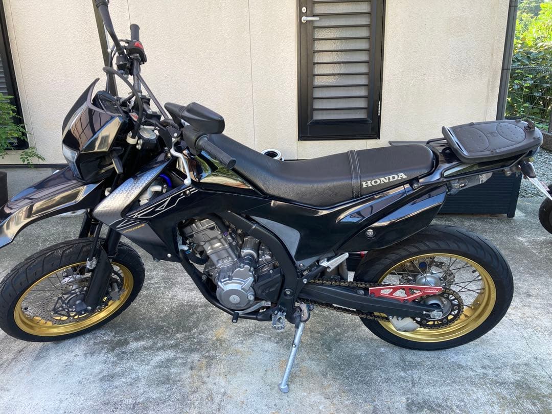 ホンダCRF250M モタード 黒