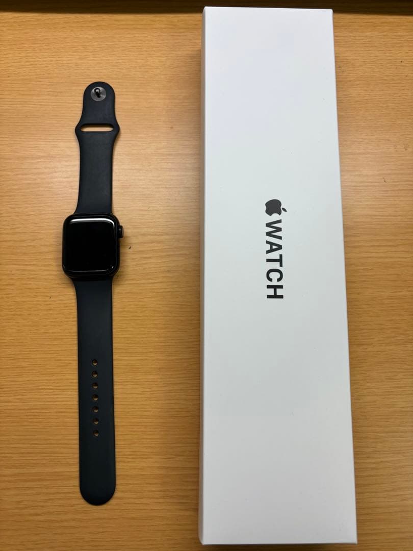 Apple Watch SE GPSモデル アルミニウム 40mm(第二世代)
