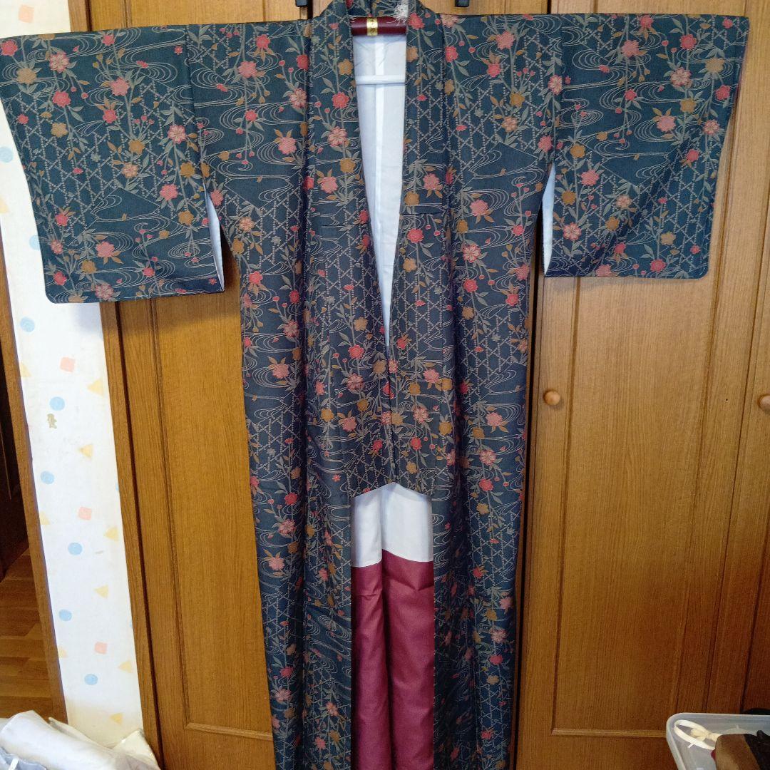 着物花柄和柄赤山吹色