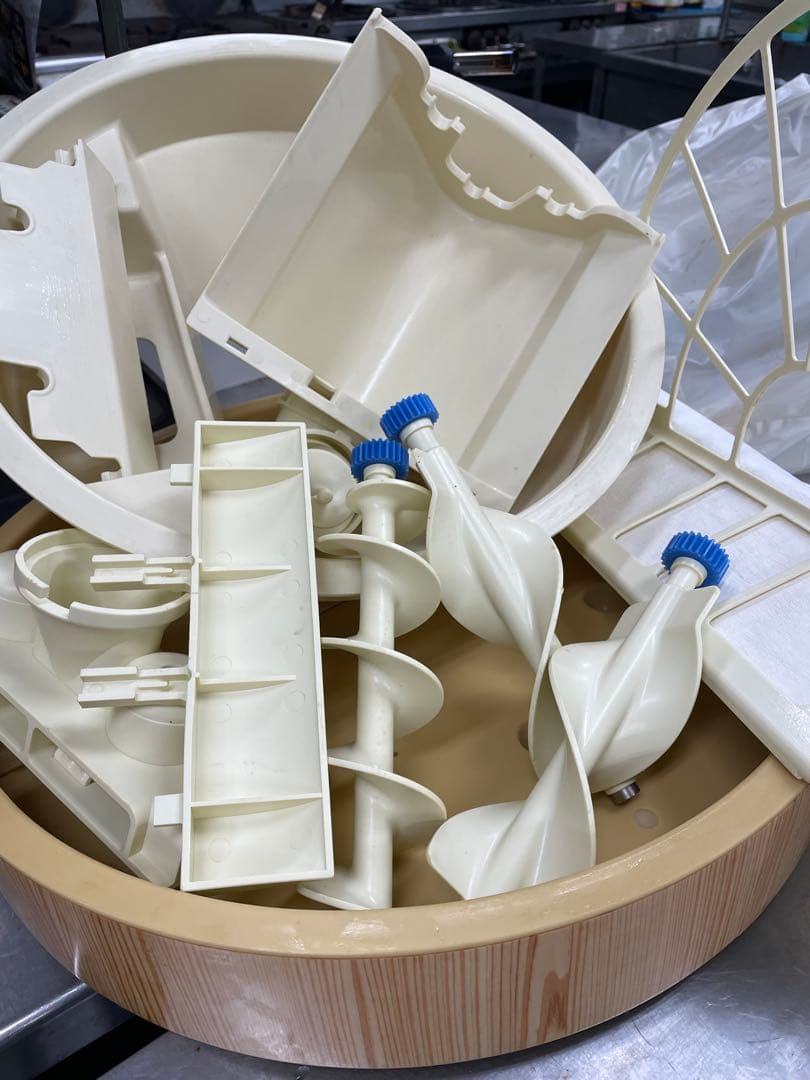 SUZUMO SSG-GTA 寿司 お櫃型ロボット