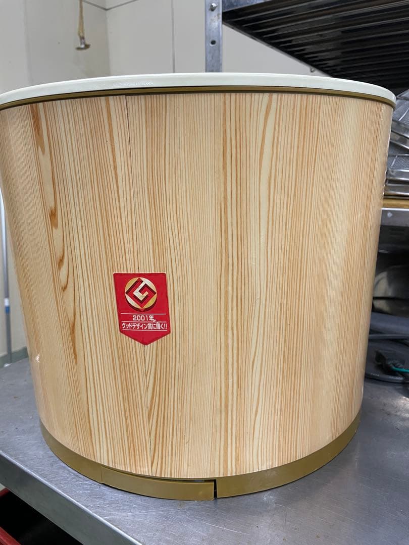 SUZUMO SSG-GTA 寿司 お櫃型ロボット