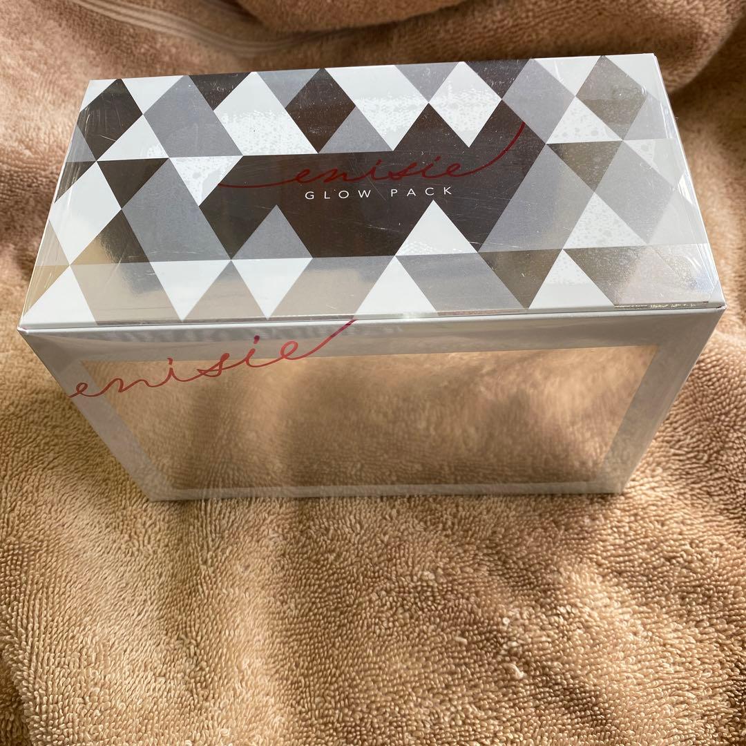 enisie GLOW PACK
