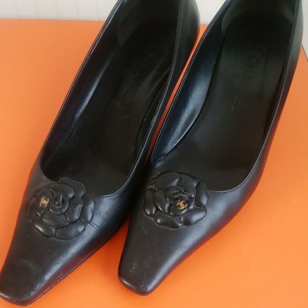 CHANELカメリアパンプス 黒