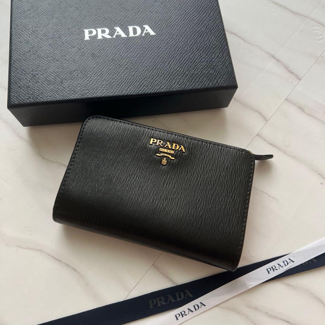 486 美品 PRADA プラダ 2つ折り財布